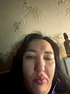 Naughtbaby_2025 on StripChat