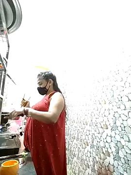 naughty_nataasa on StripChat