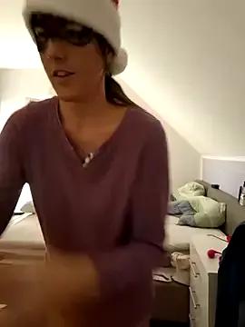 NaughtyCatgirl — Two last dippers get HORNY VIDEO