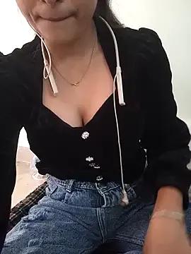 Neha_Tyagi on StripChat