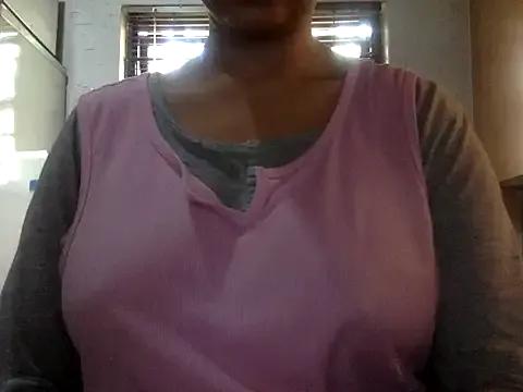 NewBeginnings8 on StripChat