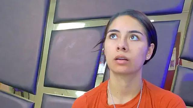 NicoleEsposito on StripChat