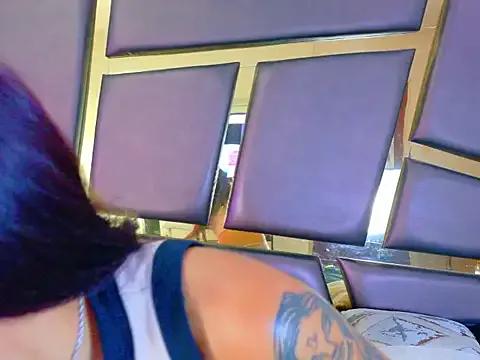 NicoleEsposito on StripChat