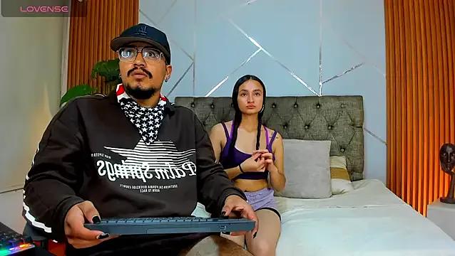 Noa_N_Luxy on StripChat