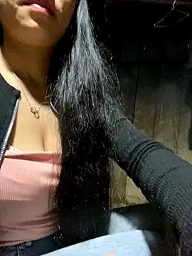 Nul-chal on StripChat