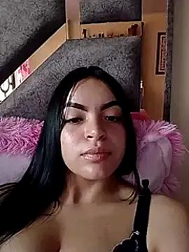 Nuvi_jonhs on StripChat