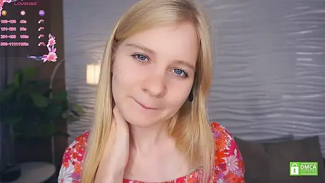 OdelinaFicken on StripChat