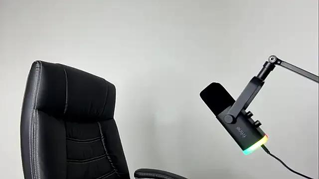 odin_blake on StripChat