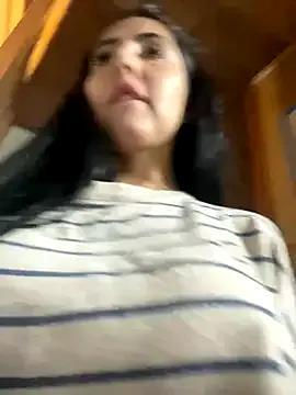 oh_nina on StripChat