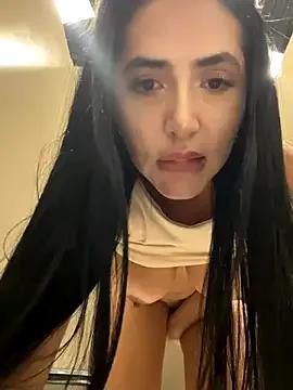 oh_nina on StripChat