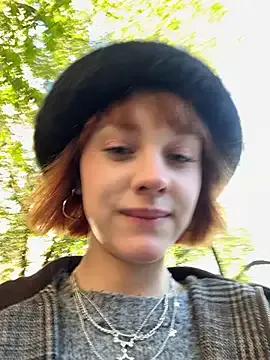 Only_April on StripChat