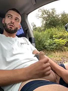 Pablo_Hornyguy95 on StripChat