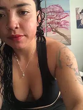 Paris_11 on StripChat
