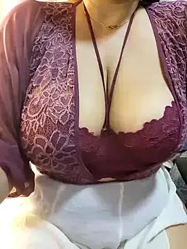 Pauletteph on StripChat