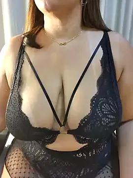 Pauletteph on StripChat