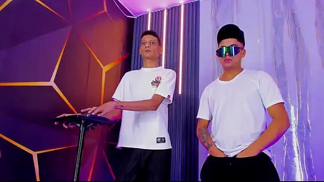 Play_boys_Hot2 on StripChat