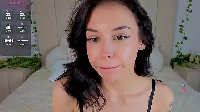 poison__ivy on StripChat