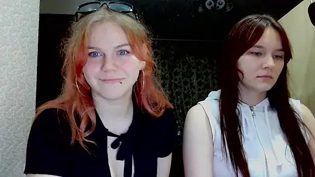 Poppy_sun on StripChat