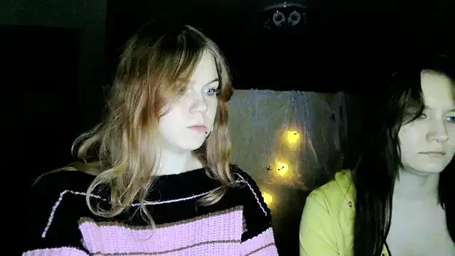 Poppy_sun on StripChat