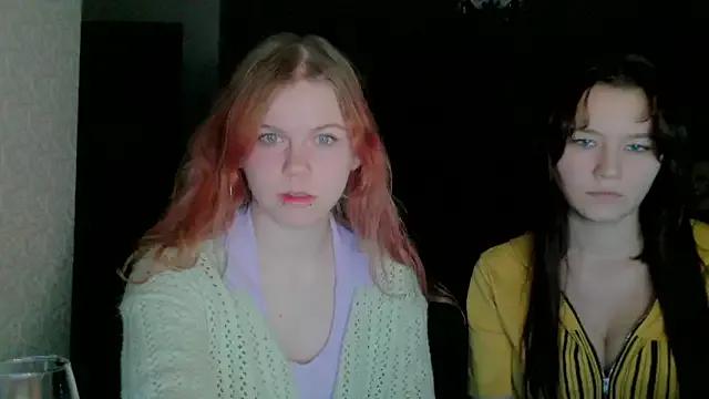 Poppy_sun on StripChat