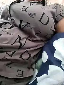 priya_hot_69 on StripChat