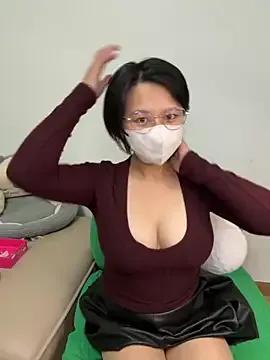 pumpkin_91 on StripChat