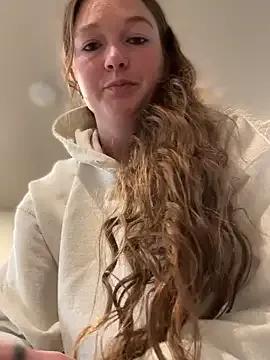 PussiesnCream_ on StripChat