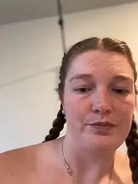 PussiesnCream_ on StripChat