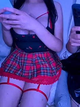 Queen-Walae — Welcome back bb