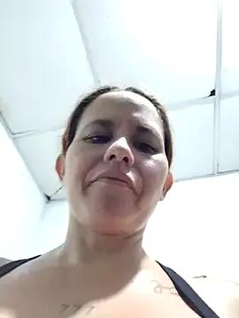 Queen_lorena on StripChat