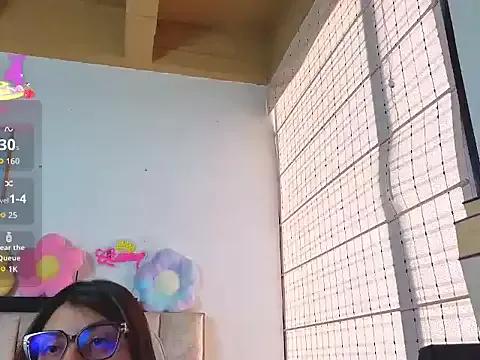 queenalexxa111 on StripChat