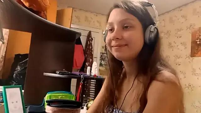 QutieDaSweet on StripChat