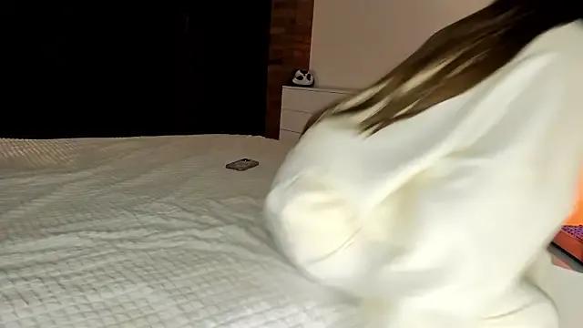 Rachel_Rey on StripChat