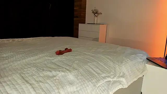 Rachel_Rey on StripChat