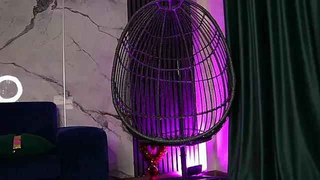 RachelRavee on StripChat