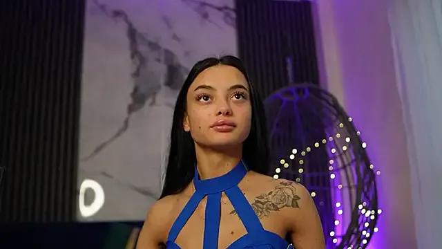 RachelRavee on StripChat