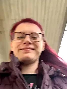 raen001 — Squeeze my naked tits on the bus