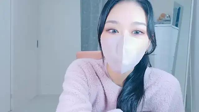 ramuchan_desu on StripChat