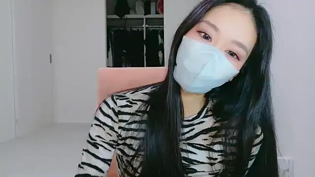 ramuchan_desu on StripChat