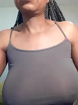 realsquirter on StripChat