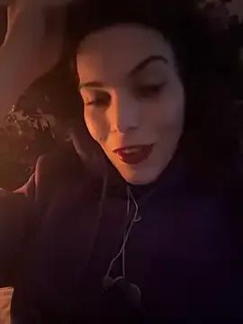 Regina_5 on StripChat