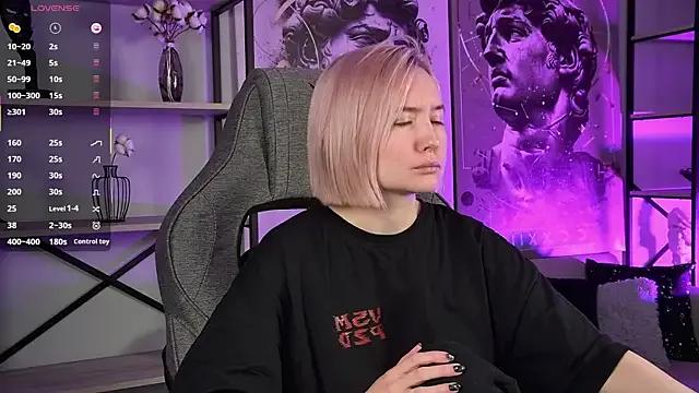 ReiYosimoto — Spitting Show