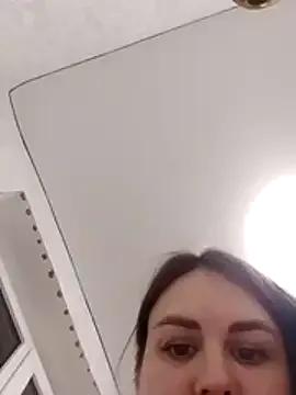 Risky-Flower on StripChat