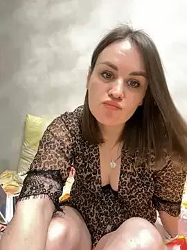 Risky-Flower on StripChat