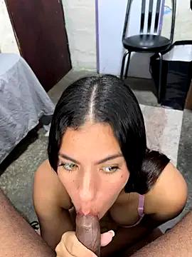 roman_and_jessie on StripChat