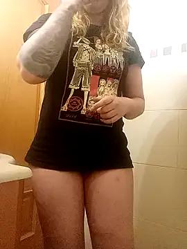 Roousse08 on StripChat