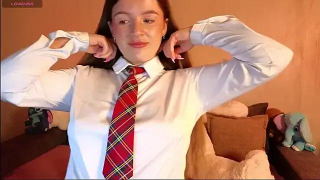 Rosaline_lov on StripChat