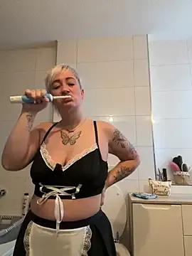 Rozendefotz on StripChat