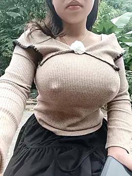 Rubyy_Nk on StripChat