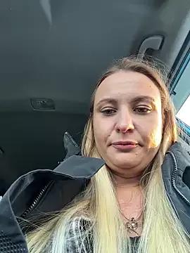 RuslanaXX on StripChat